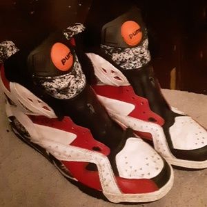 Reebok Pump Battleground Blacktop Red